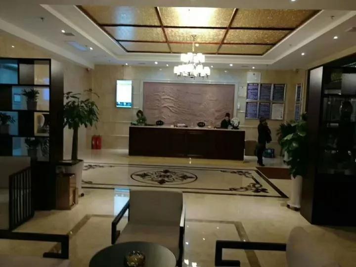 20191229/5e08bd2b99097.jpg 酒店大堂家具.jpg