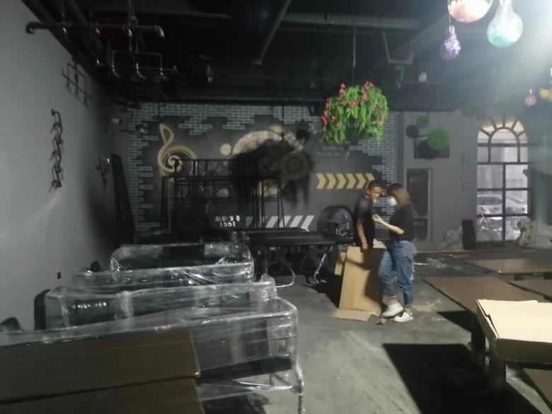 20201005/5f7b079fc2129.jpg 酒吧家具定制安裝.jpg
