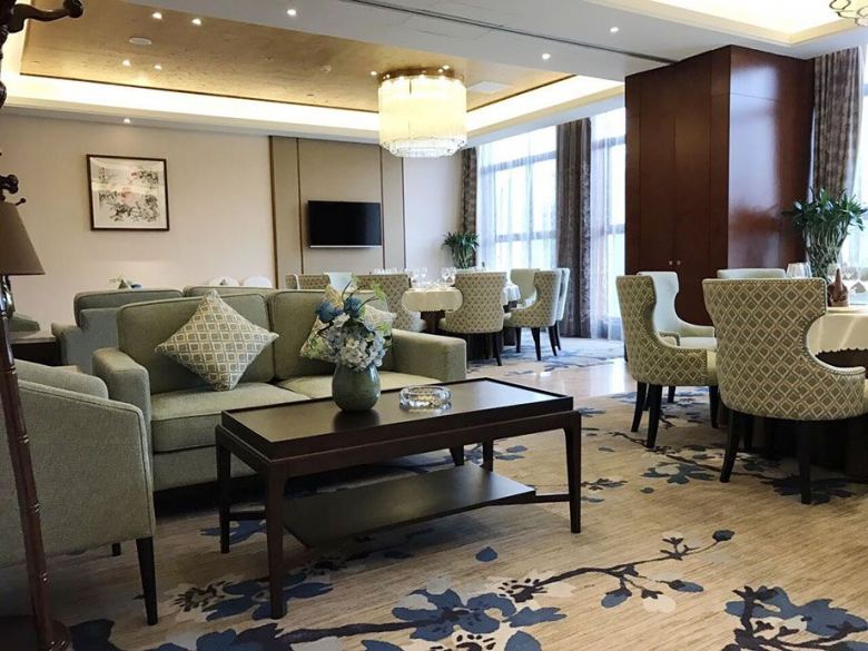 20201021/5f90384c3a7a7.jpg 酒店定制家具交付現(xiàn)場(chǎng).jpg