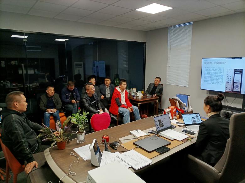 20211116/61936d2e69aea.jpg 西安酒店家具廠對銷售部員工進(jìn)行考試.jpg