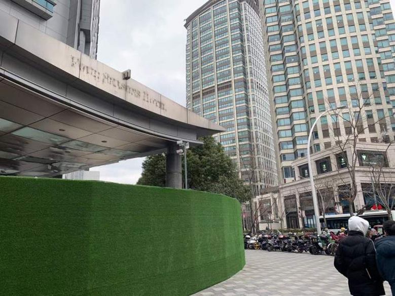 20230320/64184638ae528.jpg 酒店改造大門已圍住.jpg